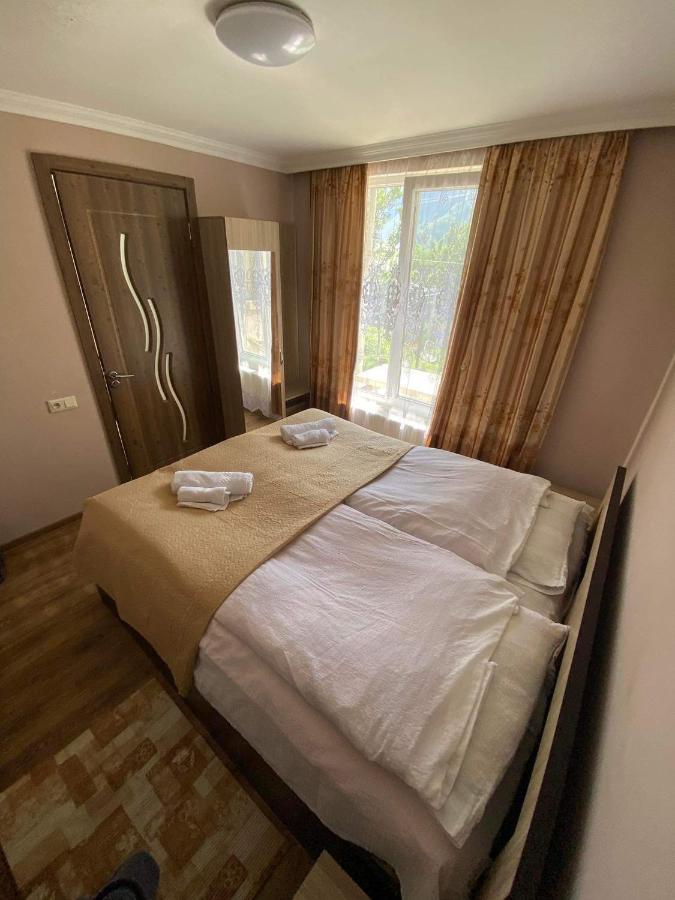 Nino'S Guest House Kazbegi Ngoại thất bức ảnh