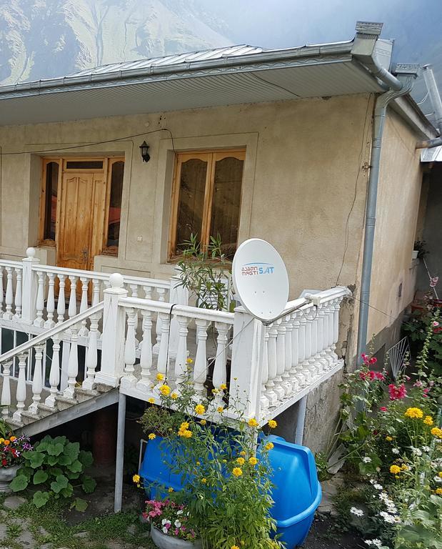 Nino'S Guest House Kazbegi Ngoại thất bức ảnh